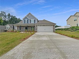 185 Montreat Dr, Lexington, NC 27295