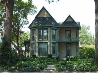408 S Lafayette St, Macomb, IL 61455