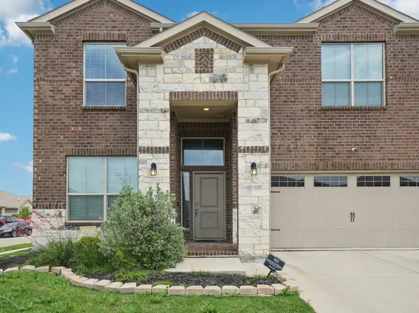 701 Indian Hawthorn Dr, Glenn Heights, TX 75154