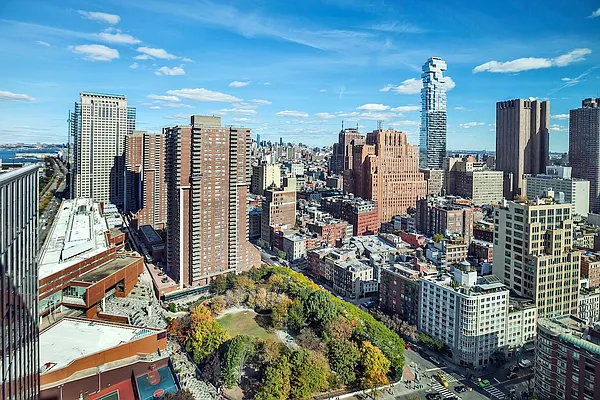 Sold by LG Fairmont Group | media 11