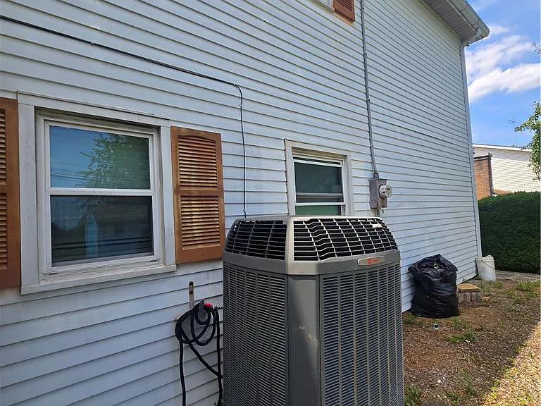 965 Hill Dr — Photo 23