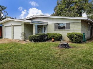 2607 Grape Ln, Pasadena, TX 77502
