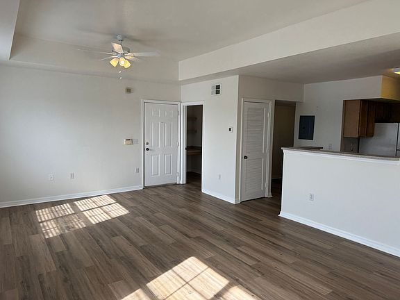 3rd image of 1130 Villagio Cir Unit 208