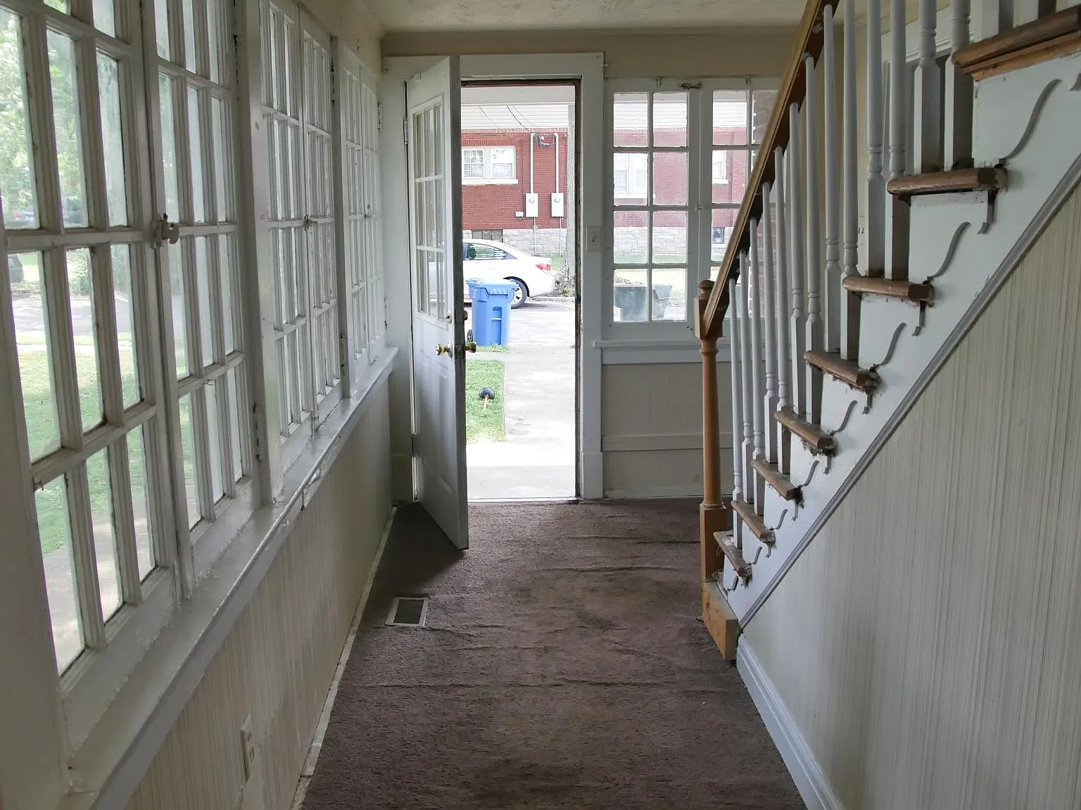 5 bed, 2200 sqft, $3,750 — Photo 3
