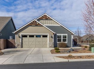 4201 SW 42nd St, Redmond, OR 97756