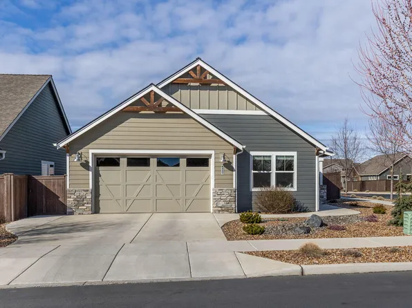 4201 SW 42nd St, Redmond, OR 97756