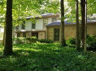 5624 Burnham Woods Ln, Fort Wayne, IN 46804