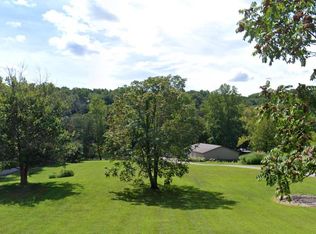 313 River Oaks Dr, Sparta, TN 38583