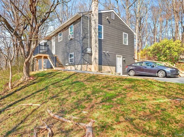 11 Colonel Glenn Dr