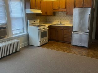8056-8058 N Lincoln Ave #3E, Skokie, IL 60077