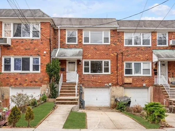 117-08 Poppenhusen Avenue, College Point, NY 11356