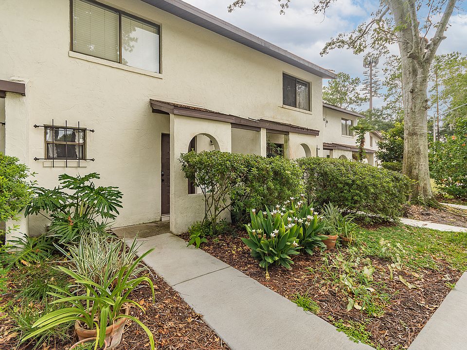 1st image of 2635 SW 35th Pl #704704