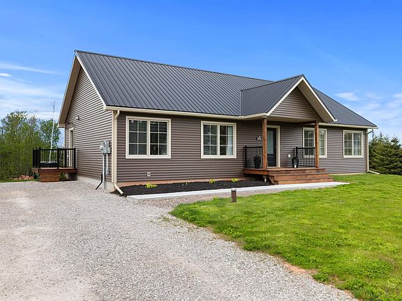 3rd image of 74 Richard Douglas Dr