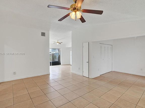 3rd image of 10375 SW 209th Ln