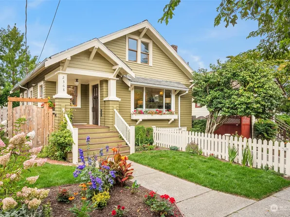 2368 N 52nd Street, Seattle, WA 98103