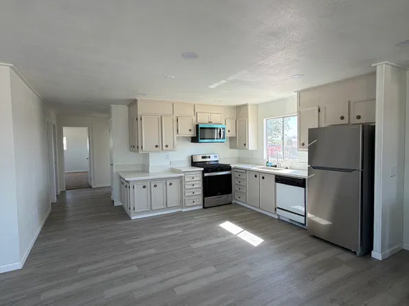 4019 E Floral Ave, Fresno, CA 93725