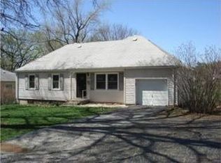 6208 N Garfield Ave, Kansas City, MO 64118
