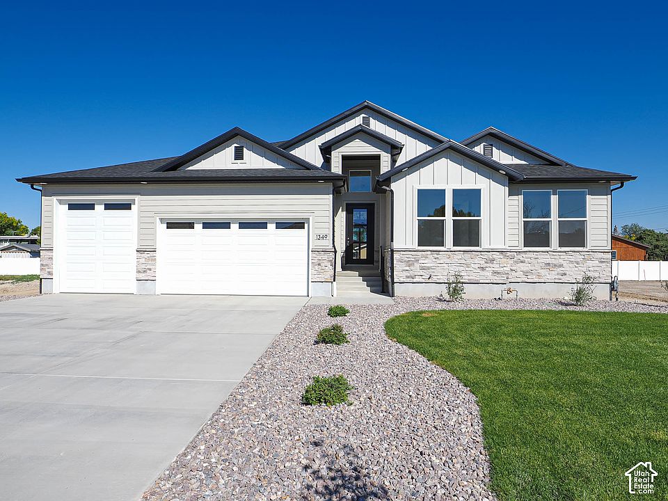 1st image of 1332 W Maple Barn Ln S #101