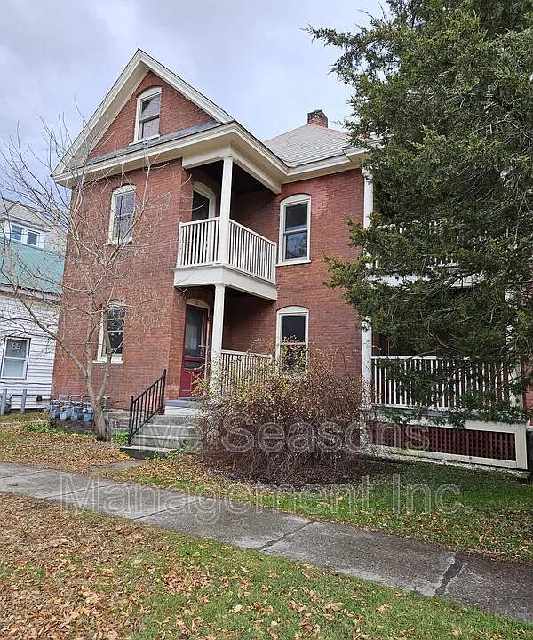38-40 Monroe St #4