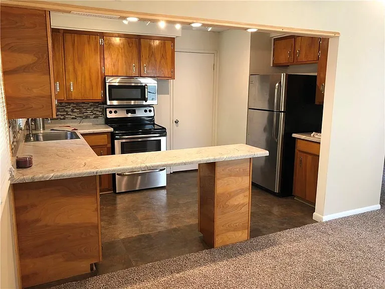 4738 Halberd St — Photo 11