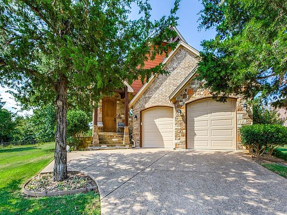 2nd image of 46 Meridian Ln
