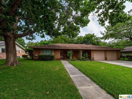 812 Merritt Dr Lockhart Tx 78644 Zillow