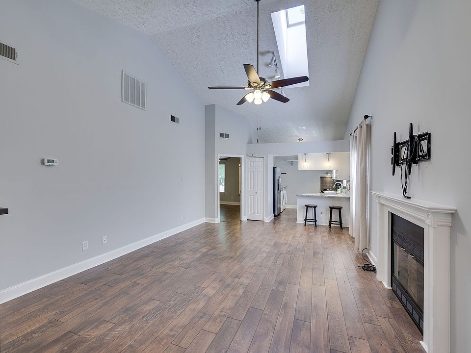 2712 Penn Meade Dr, Nashville, TN 37214 | Zillow