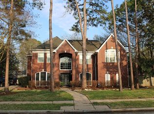 1018 Pinewood Ln, Seabrook, TX 77586