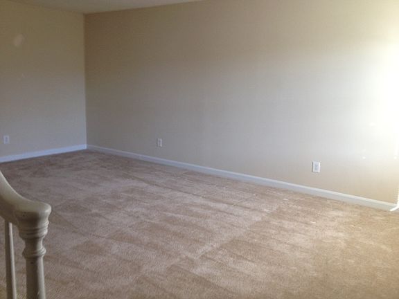 5th image of 7326 Beacon Hill Ln APT 60