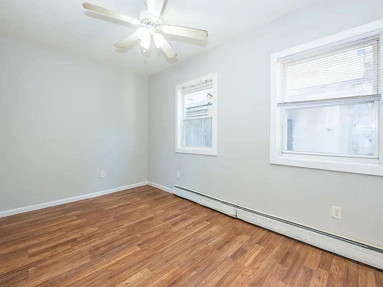 162 E Main St #1 — Photo 14