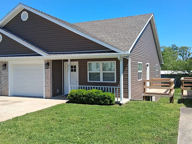 815 S Greenwood Dr — Photo 9