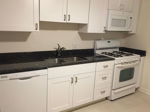 2nd image of 7851 Lamon Ave APT 1N