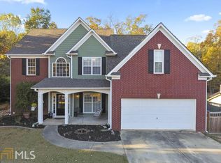 5579 Newberry Point Dr, Flowery Branch, GA 30542