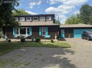 5485 N Linden Rd, Flint, MI 48504