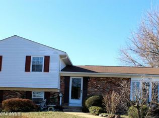 5940 Craft Rd, Alexandria, VA 22310