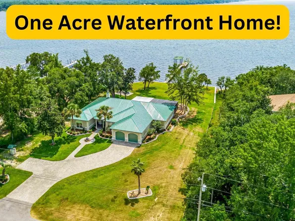 6875 Santa Clara Dr, Navarre, FL 32566