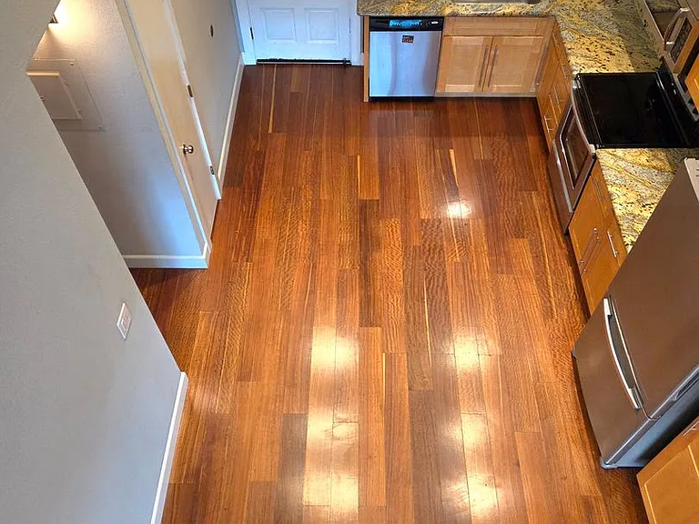 3847 Vineyard Ave #J — Photo 2