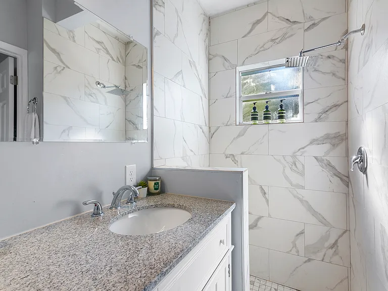 242 N Ware Dr #242 — Photo 13
