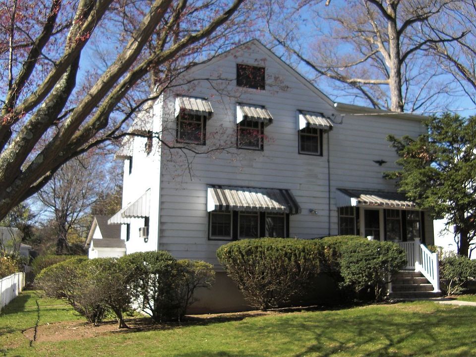 2nd image of 315 Taft St