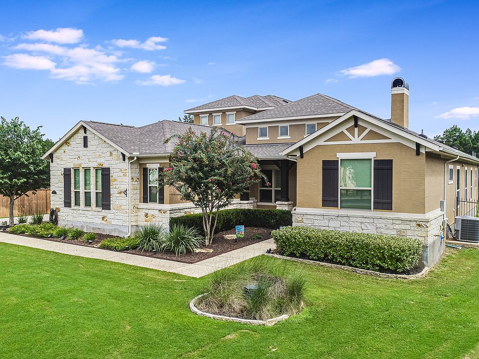 1st image of 977 Woodland Oaks