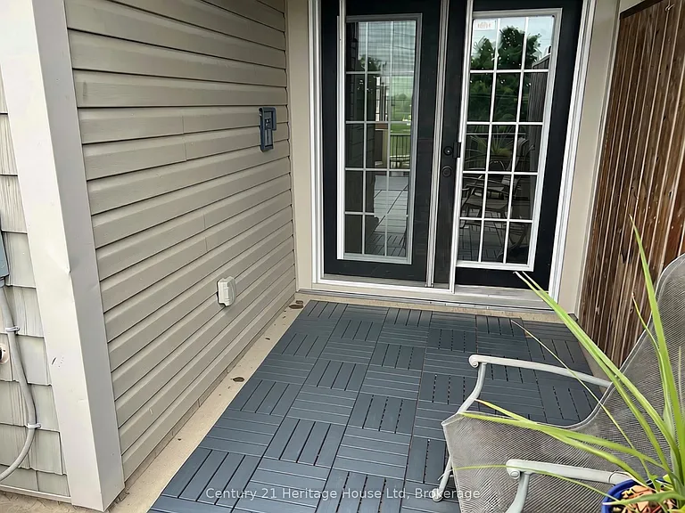 654 Woodlawn Rd E #B — Photo 17