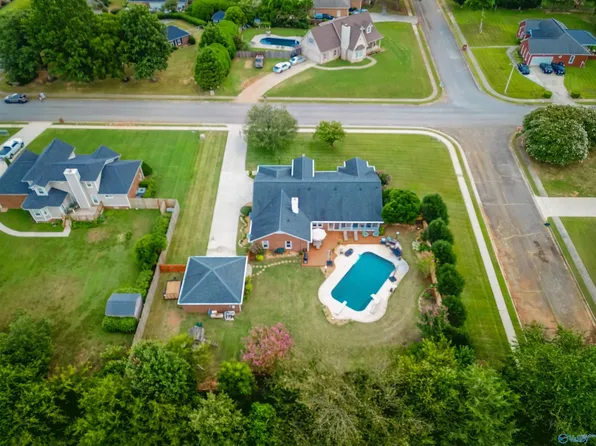 164 Henson Dr, Huntsville, AL 35811