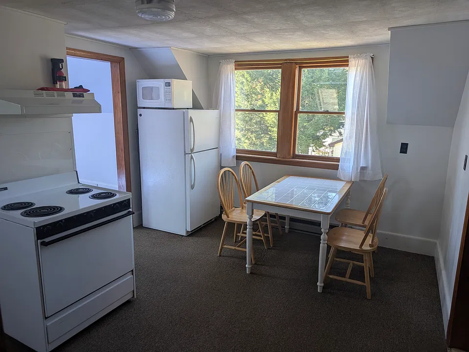 12 Holyoke Ave #2