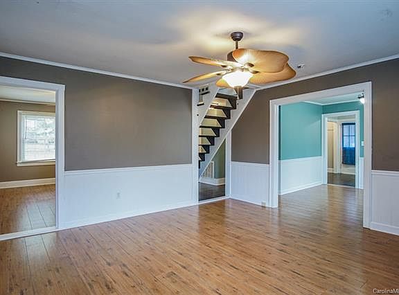 3rd image of 429 W Pine St