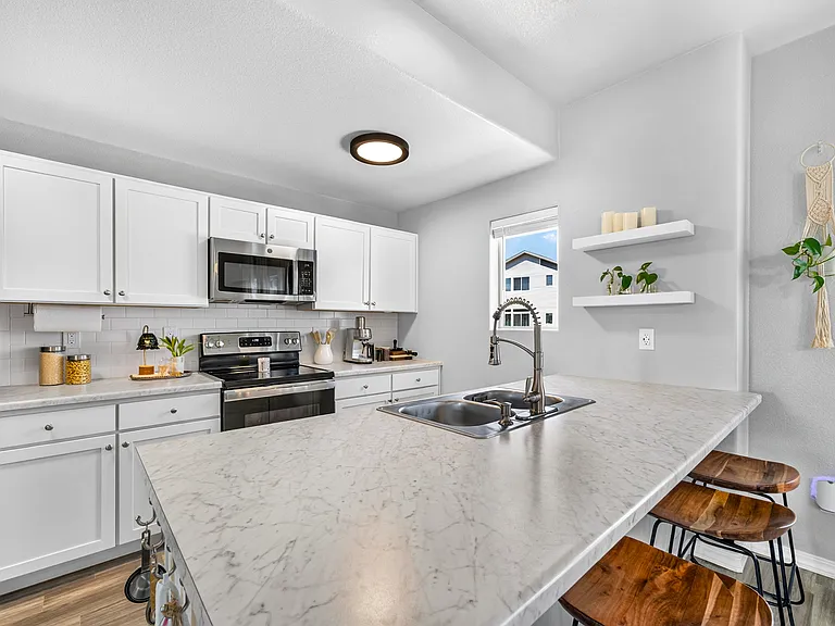 975 Cana Grv — Photo 21