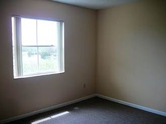 5th image of 8240 SW 210 St 302 #302