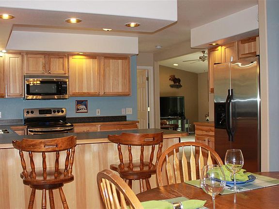 2nd image of 3375 Arthor Ct