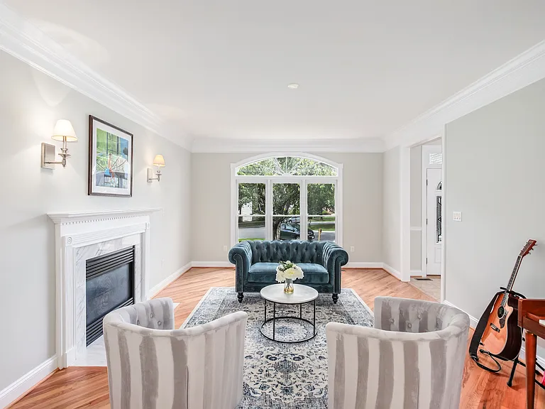 9304 Wildoak Dr — Photo 8