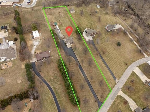 3rd image of 110 Broken Bridge Ln