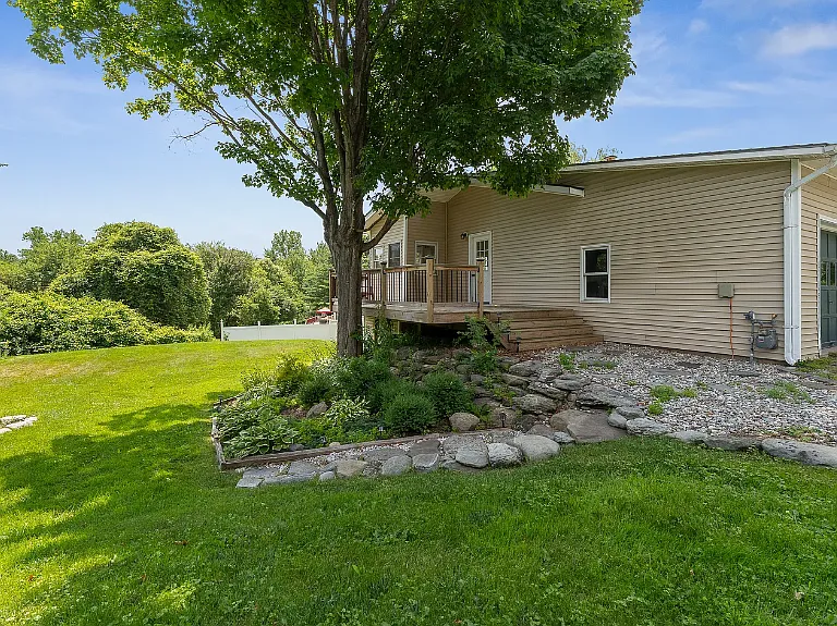 502 Old Creamery Rd — Photo 33